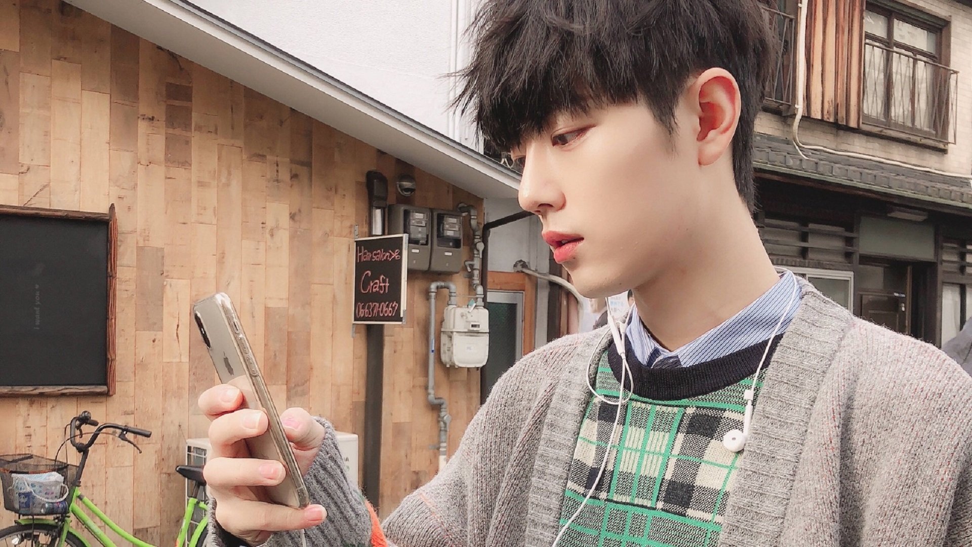 《社区互动:粉丝投票选出最喜爱的战队》,最聚合的粉丝社区平台